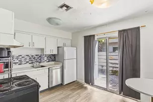 560-564 NE 34th St, Oakland Park, FL 33334 - Photo 28