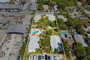 560-564 NE 34th St, Oakland Park, FL 33334 - Photo 2