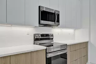 606 SW 7th Ave, Fort Lauderdale, FL 33315 - Photo 12