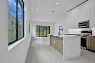 606 SW 7th Ave, Fort Lauderdale, FL 33315 - Photo 8