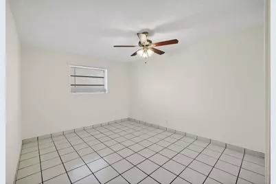 2500 SW 18th Terrace #2, Fort Lauderdale, FL 33315 - Photo 16