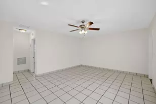 2500 SW 18th Terrace, Fort Lauderdale, FL 33315 - Photo 8