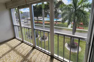 4900 Washington St, Hollywood, FL 33021 - Photo 16