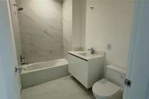 700 NE 24th St, Miami, FL 33137 - Photo 32
