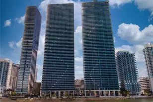 700 NE 24th St, Miami, FL 33137 - Photo 2