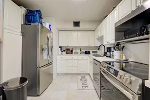 1 Las Olas Circle, Fort Lauderdale, FL 33316 - Photo 12