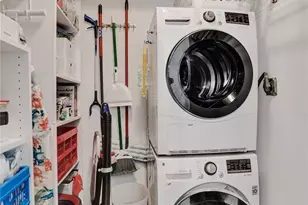 3051 NE 48th St, Fort Lauderdale, FL 33308 - Photo 30