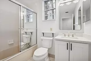 4110 W Palm Aire Dr, Pompano Beach, FL 33069 - Photo 16