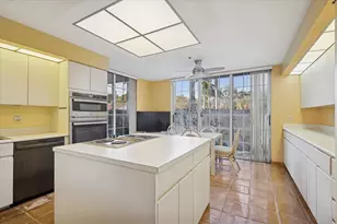 4110 W Palm Aire Dr, Pompano Beach, FL 33069 - Photo 8