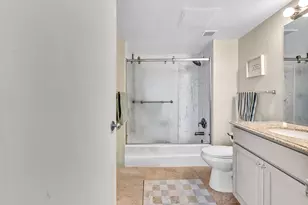 3233 NE 32nd Ave, Fort Lauderdale, FL 33308 - Photo 10