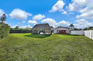 9921 NW 38th St, Coral Springs, FL 33065 - Photo 32