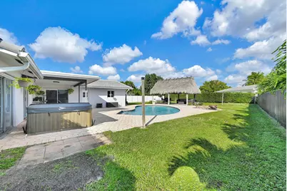 9921 NW 38th Street, Coral Springs, FL 33065 - Photo 28