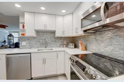 305 N Pompano Beach Boulevard #308, Pompano Beach, FL 33062 - Photo 8