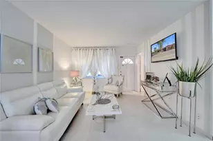 2732 NE 32nd St, Fort Lauderdale, FL 33306 - Photo 8