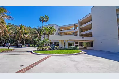 221 NE Plantation Road #213, Stuart, FL 34996 - Photo 1