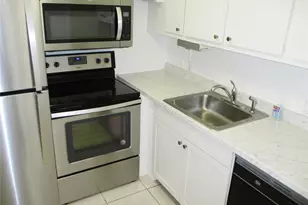 513 Mansfield M, Boca Raton, FL 33434 - Photo 4