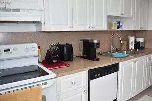 1350 River Reach Dr, Fort Lauderdale, FL 33315 - Photo 6