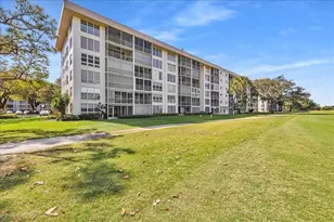 2651 S Course Dr, Pompano Beach, FL 33069 - Photo 34