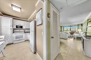 2651 S Course Dr, Pompano Beach, FL 33069 - Photo 26