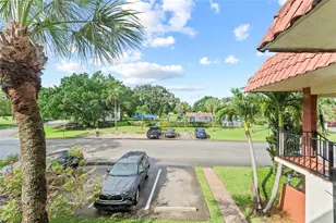 8941 S Hollybrook Blvd, Pembroke Pines, FL 33025 - Photo 12