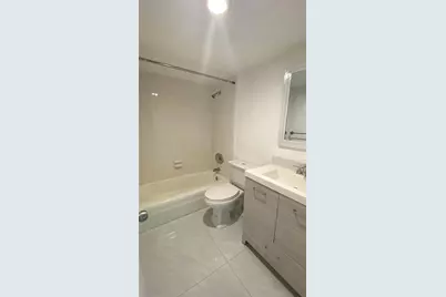 770 SE 2nd Avenue #F101, Deerfield Beach, FL 33441 - Photo 8