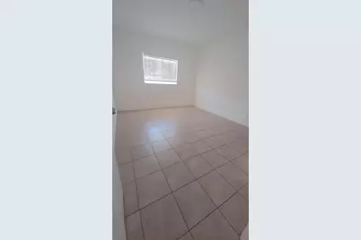 3700 N 56th Avenue #1015, Hollywood, FL 33021 - Photo 2