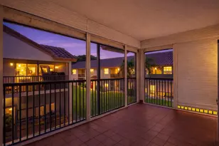 306 Congressional Way, Deerfield Beach, FL 33442 - Photo 2