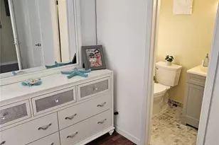 2260 NE 67th St, Fort Lauderdale, FL 33308 - Photo 8