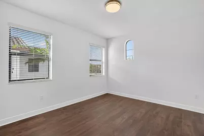 8751 NW 102nd Place, Doral, FL 33178 - Photo 46