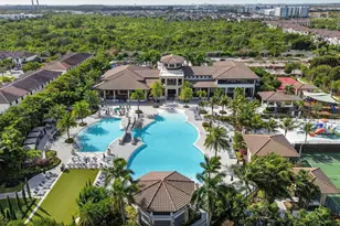 8751 NW 102nd Pl, Doral, FL 33178 - Photo 60