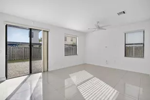 8751 NW 102nd Pl, Doral, FL 33178 - Photo 20