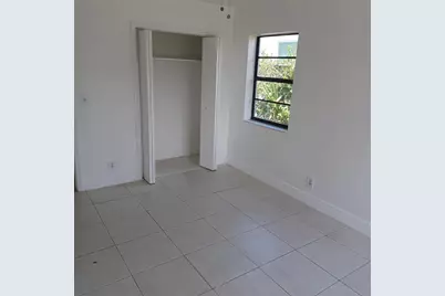 618 58th Street #B, West Palm Beach, FL 33407 - Photo 4