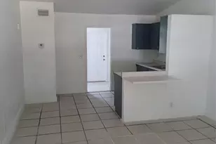 618 58th St, West Palm Beach, FL 33407 - Photo 2