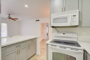 2260 NE 67th St, Fort Lauderdale, FL 33308 - Photo 12