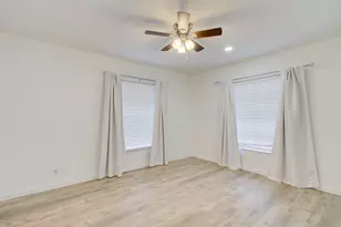 2260 NE 67th St, Fort Lauderdale, FL 33308 - Photo 14