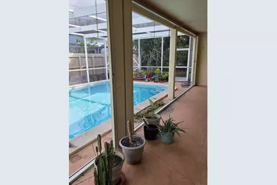 3948 NW 39 Avenue, Lauderdale Lakes, FL 33309 - Photo 12