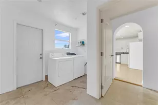 2132 SW 50th Ave, Fort Lauderdale, FL 33317 - Photo 34