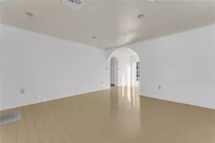 2132 SW 50th Ave, Fort Lauderdale, FL 33317 - Photo 8