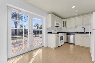 2132 SW 50th Avenue, Fort Lauderdale, FL 33317 - Photo 12