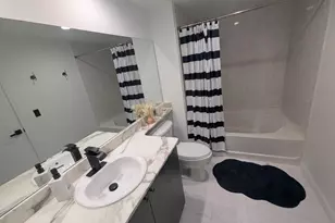 18800 NE 29th Ave, Miami, FL 33180 - Photo 18