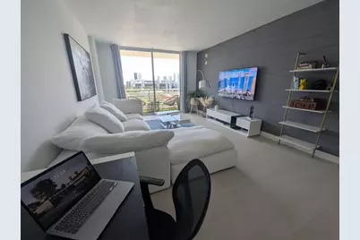 18800 NE 29th Avenue, Miami, FL 33180 - Photo 4