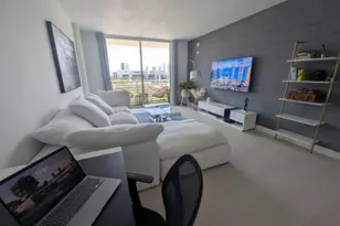 18800 NE 29th Ave, Miami, FL 33180 - Photo 4