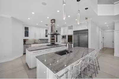 2614 Castilla Isle, Fort Lauderdale, FL 33301 - Photo 18