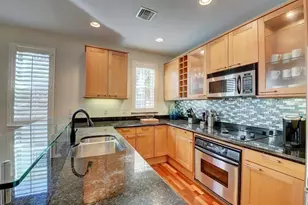 306 E Mallory Cir, Delray Beach, FL 33483 - Photo 6