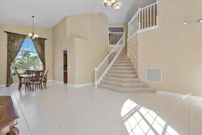 18435 NW 10th Street, Pembroke Pines, FL 33029 - Photo 6