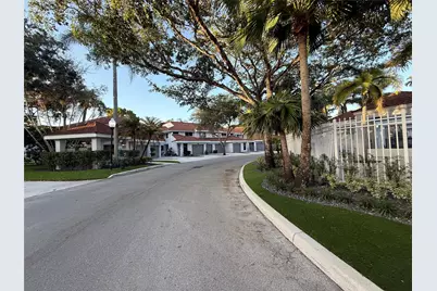 9237 9th Place #9237, Plantation, FL 33324 - Photo 40