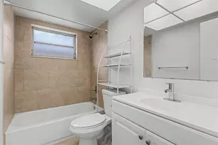 6821-6825 NW 11th Pl, Plantation, FL 33313 - Photo 36