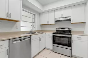 6821-6825 NW 11th Pl, Plantation, FL 33313 - Photo 22