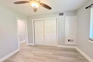 1702 NE 9th St, Fort Lauderdale, FL 33304 - Photo 8