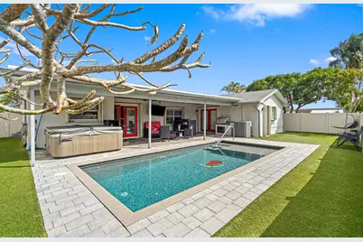 1375 SW 29th Avenue, Deerfield Beach, FL 33442 - Photo 2